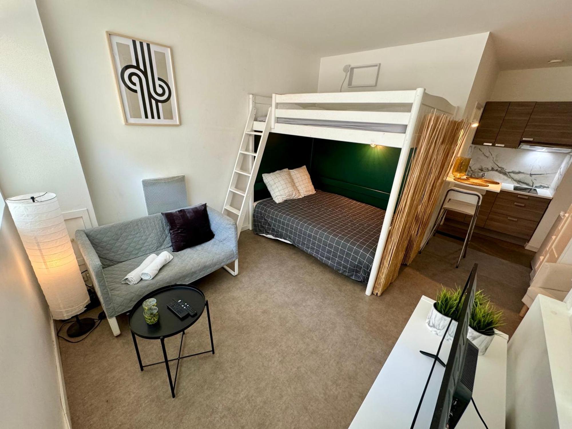 Suite Noya Villeurbanne Exterior foto
