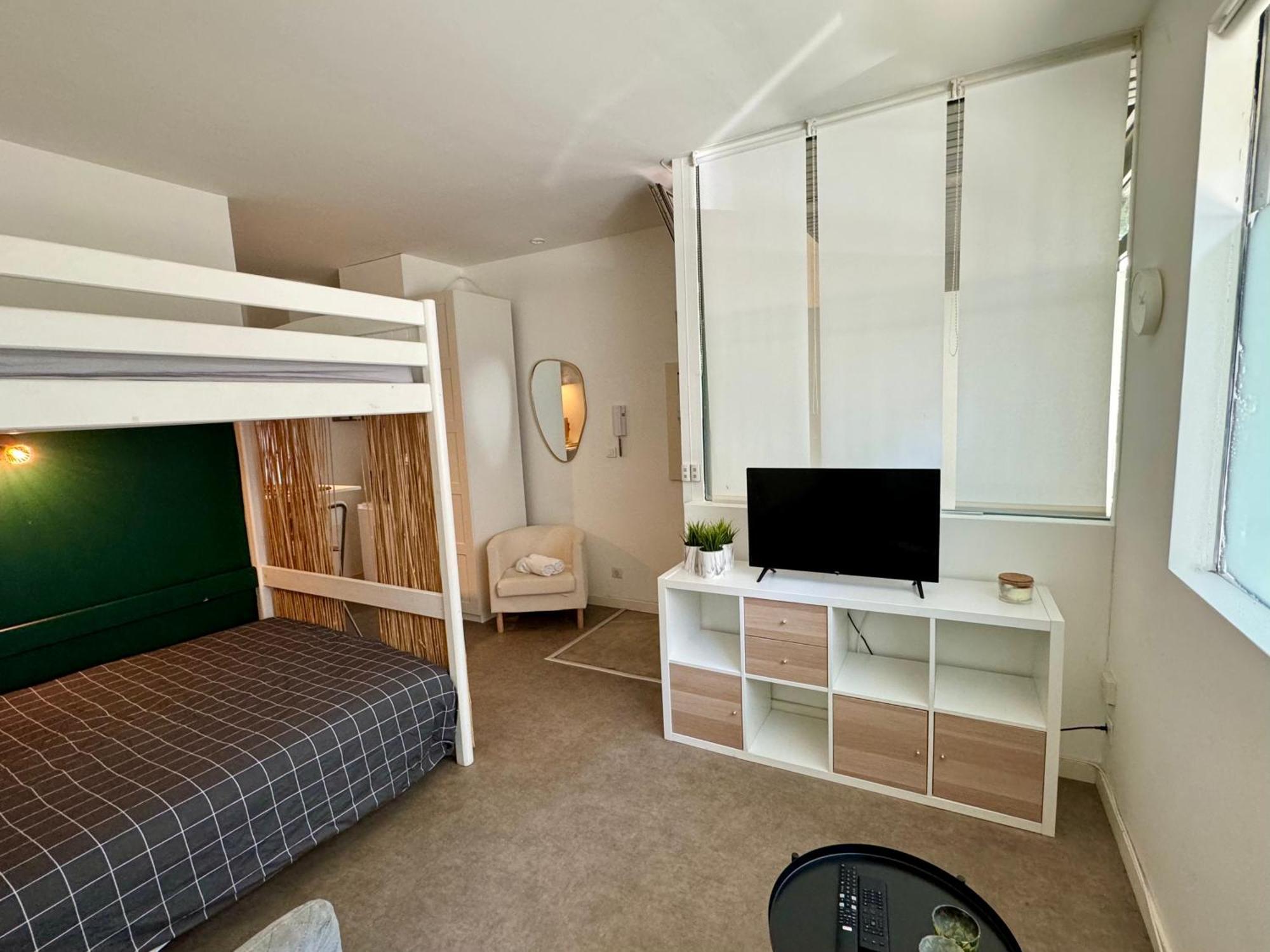 Suite Noya Villeurbanne Exterior foto