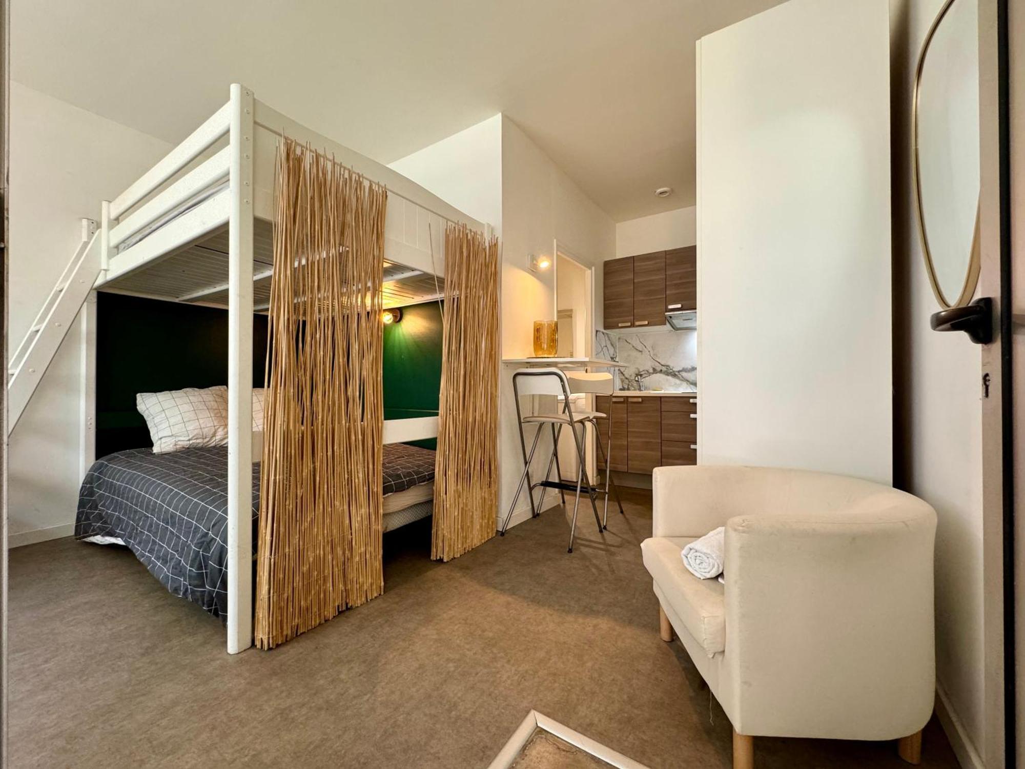 Suite Noya Villeurbanne Exterior foto